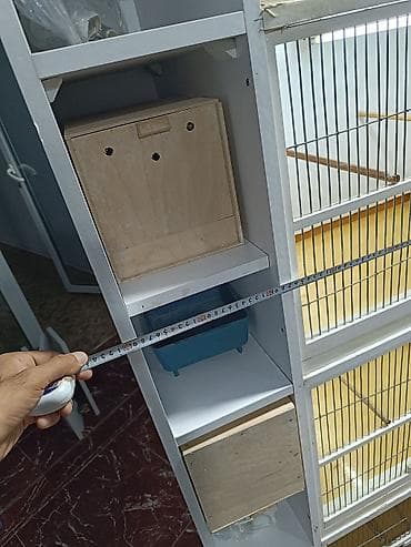quşlar: Quşlar üçün çoxbölməli volyer/ qəfəs dolabı 4 yuvasi be su qablari — 3