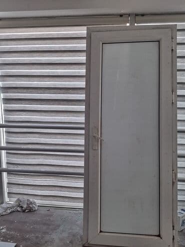 hamam qapları: Plastik qapılar — 1