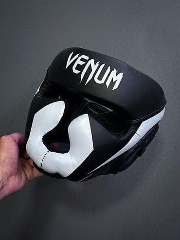 Venum tam üz qoruyucu boks/kikboks kaskı - Brend: VENUM - Rəng