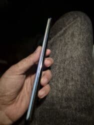 смартфон: Məhsul: smartfon Xüsusiyyətlər: - Korpus: metal/parlaq çərçivəli — 5