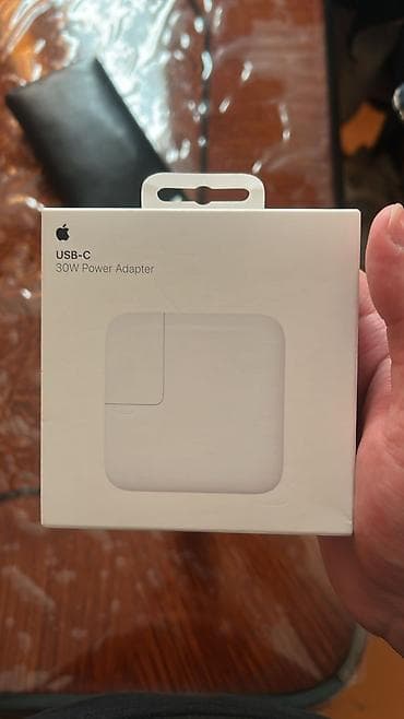 iphone 16 qiymət: Adapter Apple, Yeni — 1