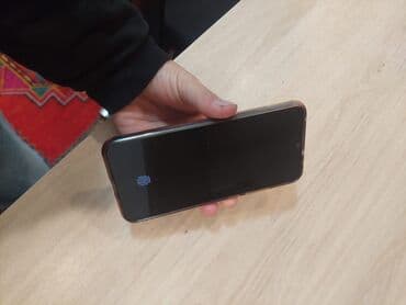 mi qulaqciq: Xiaomi Mi A3 — 6