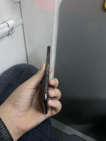 Apple iPhone: IPhone X, 64 ГБ, Черный, Отпечаток пальца, Беспроводная зарядка, Face ID — 3