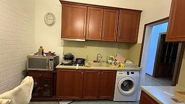 Mətbəx mebeli dəsti - Klassik dizaynlı, qəhvəyi ağac teksturalı