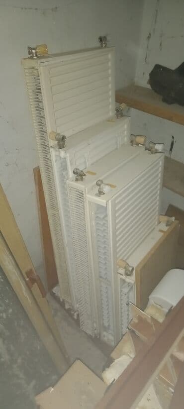 Alfa Romeo: Panel Radiator — 1