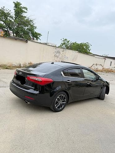 hyundai h 1: Kia Cerato (Forte) sedan – qara rəng. Mator 16 servis ili 2013 probeq — 5