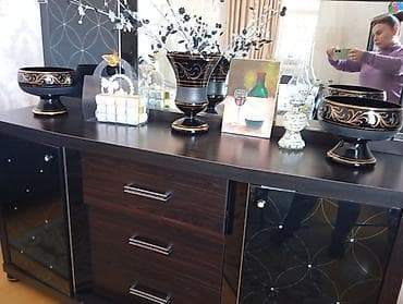 tv stend: Qonaq otağı mebel dəsti Tərkibi: - TV stendi: tünd ağac tonlarında — 3