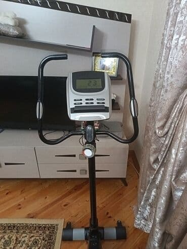 scooter elektron: Stasionar velotrenajor – SHIMANO Xüsusiyyətlər: - Elektron konsol — 3