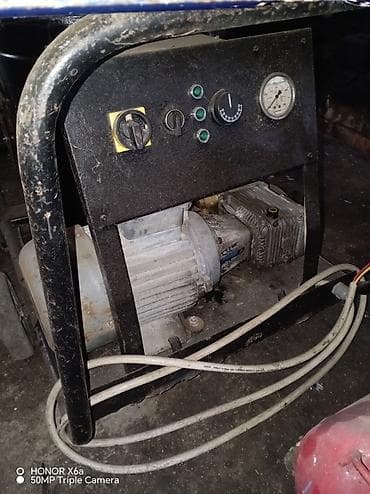 işlənmiş su bakları: Afto yuma aparatı 3 fazası isti su par 1 il olar yığdırmışam boş — 4