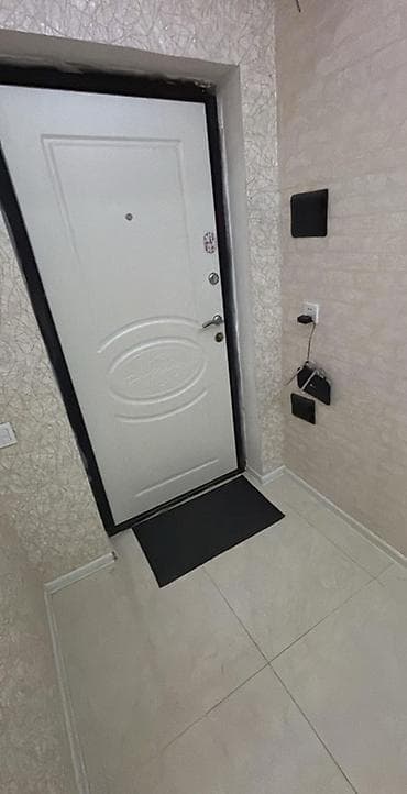 qusar tap az: Kirayə üçün tam mebellı 2 otaqlı mənzil - Geniş dəhliz: tavan — 10