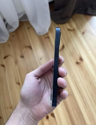 3 birinde printer: IPhone 13, 128 GB, Midnight, Face ID — 4