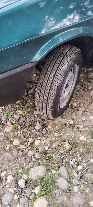 opel vektra 1995: VAZ (LADA) Samara: 1.3 l | 2001 il 500000 km Sedan — 6