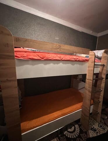 Продукты питания: Для девочки и мальчика, Б/у, Кровать, С матрасом, С выдвижными ящиками, Ламинат — 1