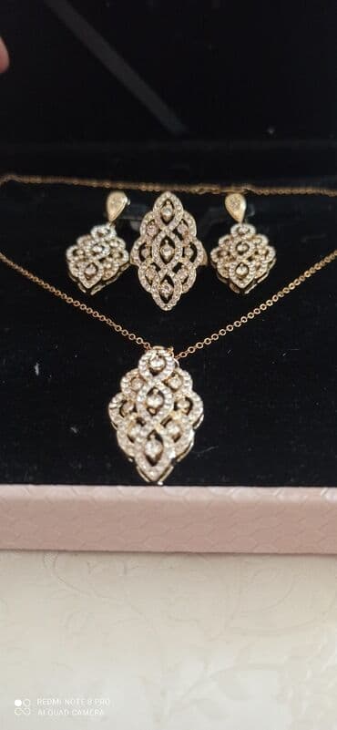 Kulonlar: Aksesuar .Yenidirtəzə alınıb istifadə olunmayıb ustunde sırğa — 3