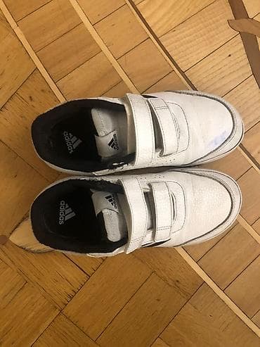 Bodi: Original! Adidas uşaq idman ayaqqabısı - Rəng: ağ, qara detallarla - — 1