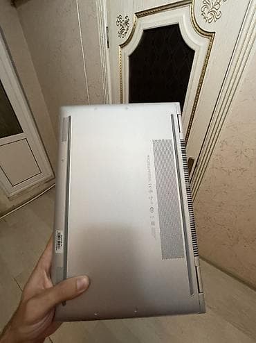 macbook pro 2015: Salam noutbuk az işlədilib təzə kimidi cızığı əziyi heçnəyi yoxdu — 10