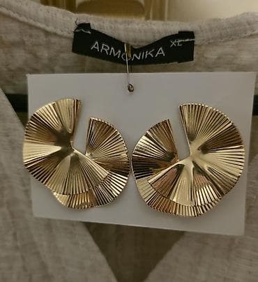 Костюмы: Sirga hediyye🌹her ikisi yenidir. turkiyeden alinib.hezi ehmedli metro — 2