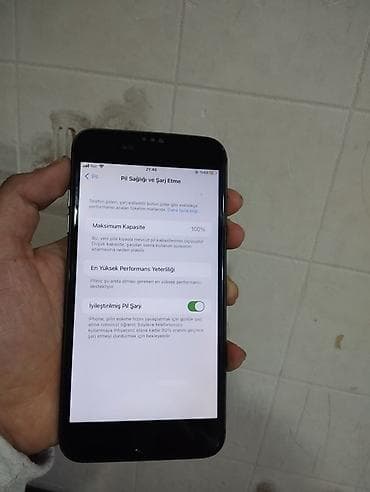 qizli kamera: IPhone 8 Plus, Qara — 4