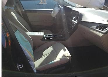 Hyundai Sonata: 1.7 l | 2016 il Sedan