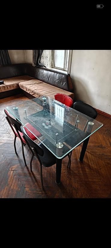 İşlənmiş, 4 stul