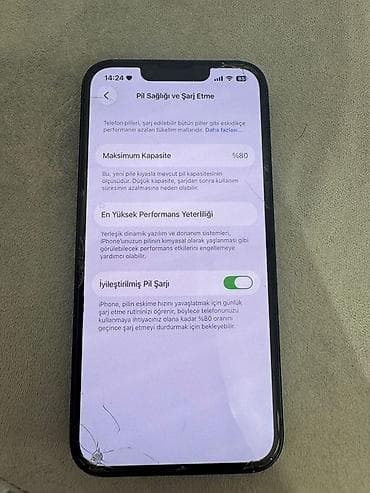 2 el iphone 13: IPhone 13, Qara — 2