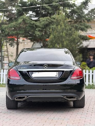 kredit avtomobiller: Mercedes-Benz C-Class: 2 l | 2017 il Sedan — 2