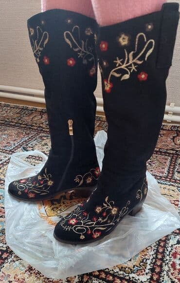 ayaggabı: Ölçü: 37, İşlənmiş — 1