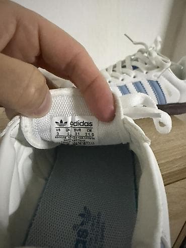 krosovkalar: Rəng - Ağ Krossovkalar, Adidas, Ölçü: 31, Uniseks — 3