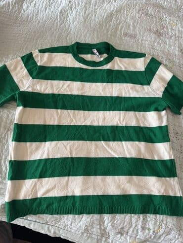 sort: Yaşıl-ağ enli zolaqlı trikotaj köynək. - Model: qısaqoll, dairəvi — 1