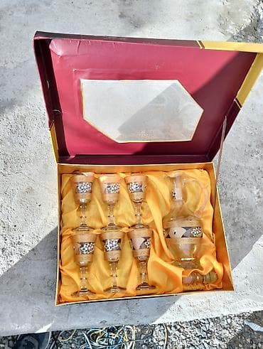 force acar desti: Qızılı naxışlı şüşə dəst – karaf + 6 qədəh - Brend: Duchess (qutunun — 2