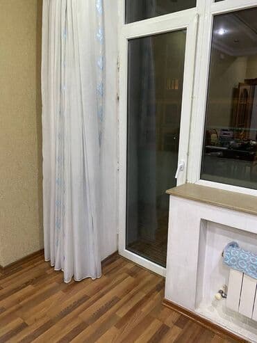 sumqayit bina evi: Kirayyə ev verilir. 3 otaq. Nərimanov rayonu. Mərkəzi istilik sistemi — 6