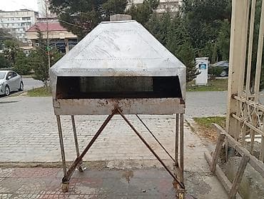 Sənaye tipli böyük manqal/sobanın üstü olan metal qril - Material
