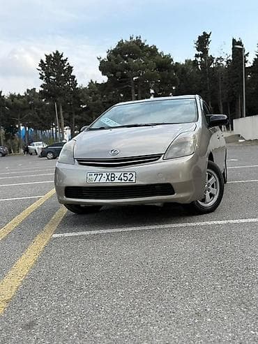 prius qiymet: Toyota Prius: 1.5 l | 2006 il Hetçbek — 5