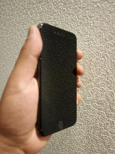 IPhone 8, Qara, Barmaq izi