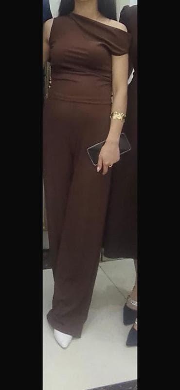 Baş geyimləri: 4dest bır yerde 100azn tek tekde satılır /S-Molcu 1defe geynılıb — 3