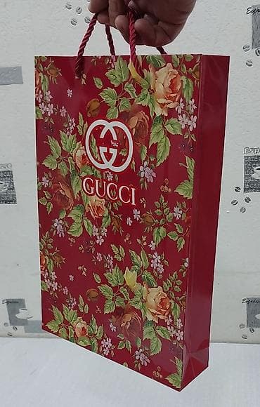 hicab paltar: Gucci Qadın şərfi – boz-qara tonlarda, monoxrom dizayn. - Üzərində GG — 8