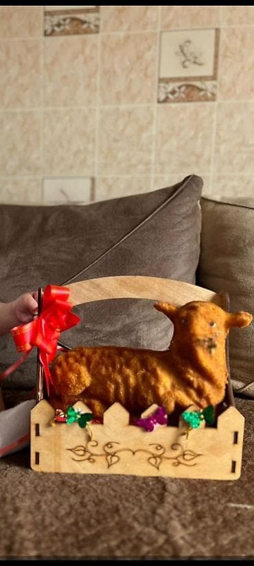 novruz xurması: Qoyun fiqurlu biskvit tort ev şirniyyatları - Qoyun formasında — 2