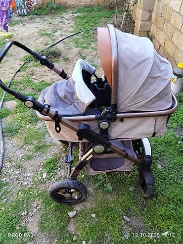 Çıxarıla bilən beşikli araba