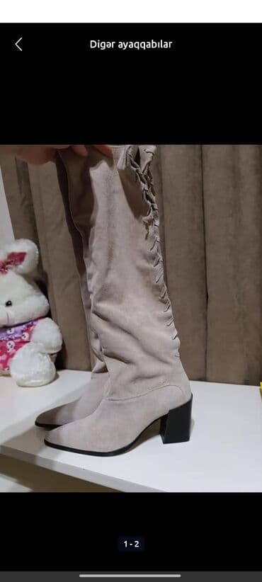 qadin botlari: Uzunboğaz, Ölçü: 36, rəng - Bej, İşlənmiş — 1