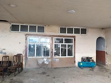 Mənzillər: Icarəyə avtoservis də hal hazırda boş 2 boks verilir malyar və Dəmirçi — 3