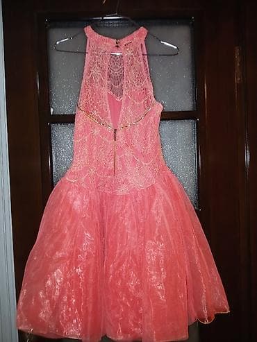 gupur donlar: 3 don birlikde 10 azn. qirmizi donun etiketi ustundedir diger donlar — 2