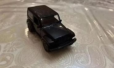 pive set: Qara rəngli metal oyuncaq off-road jeep modeli - Korpus: metal gövdə — 3