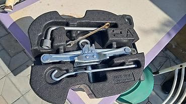 Mexaniki əl alətləri: Avtomobil üçün tam ehtiyat təkər aləti dəsti sa Məhsul təsviri: - — 3