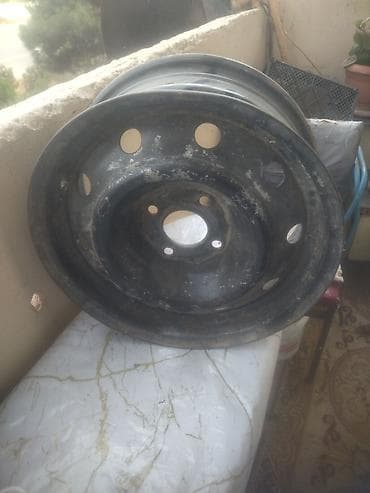 lider disk: Məhsul: Polad avtomobil diski - Material: Polad - Rəng: Qara - 5 bolt — 1