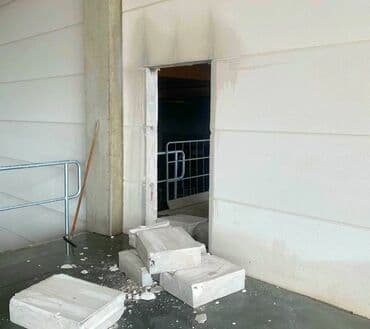 qapi: Beton kesen deşen beton kesimi deşimi. Diqqət əziz müştəriler Baki ve — 7