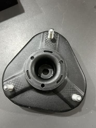 powerfull ses bogucu: Toyota Prius 50 Gövdə üçün Ön amortizator dayağı (paduşkası) — 3