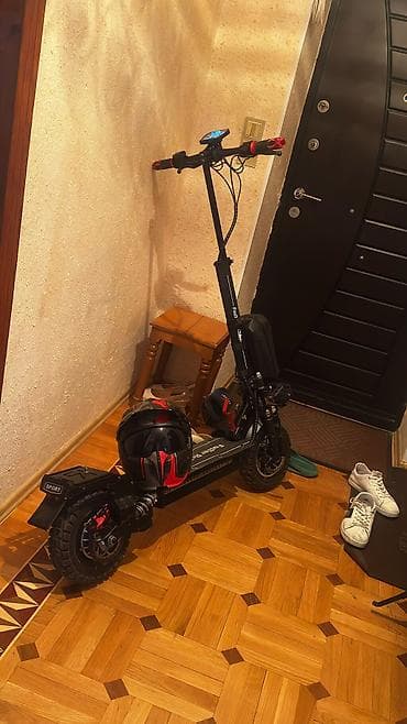 İşlənmiş Elektrik samokat 6", > 1000 Vt, > 45 km/s, Ünvandan götürmə — 2