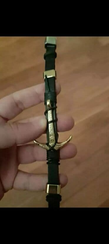 ad yazilan qolbaqlar: Bilərziklər — 2