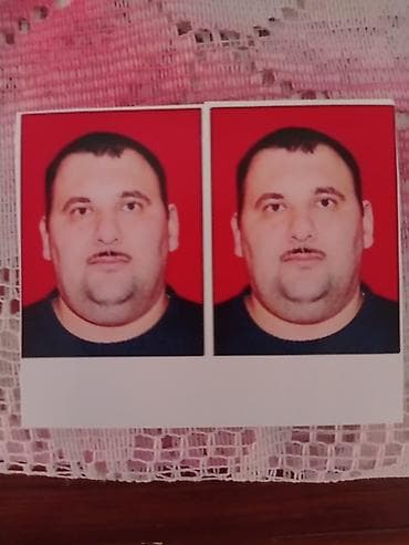 çəkiliş: Biometrik ölçüdə fotoşəkillər dəsti - İki ədəd eyni ölçülü pasport/ID — 1