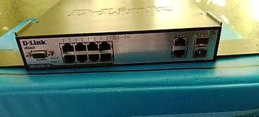 D-Link xStack DES-3200-10 idarəolunan switch - Model: DES-3200-10